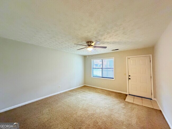 Foto del edificio - 102 Kimberly Way SW