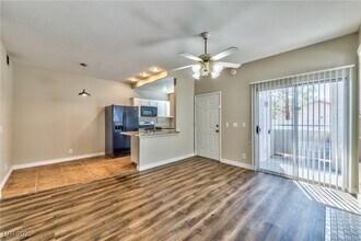 Building Photo - 2201 Ramsgate Dr