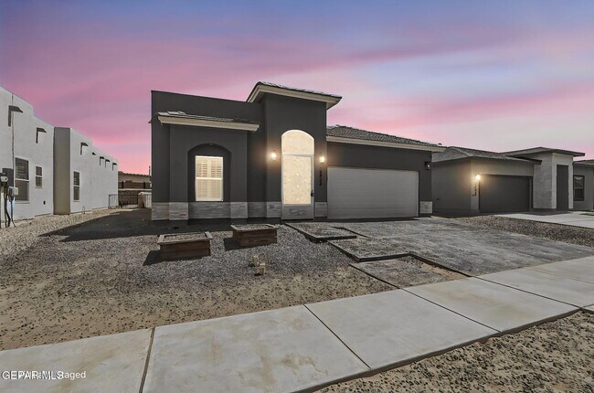 Foto del edificio - 14824 Sam Garcia Ave