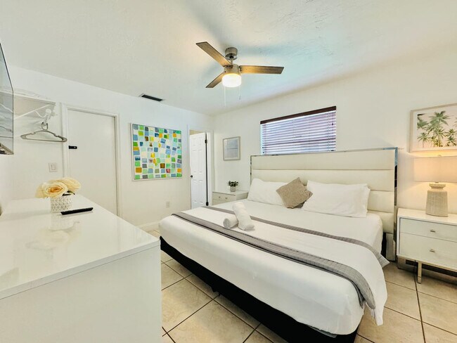 Building Photo - 8001 NW 21st St