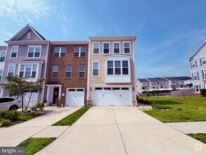 Building Photo - 438 Boxelder Dr