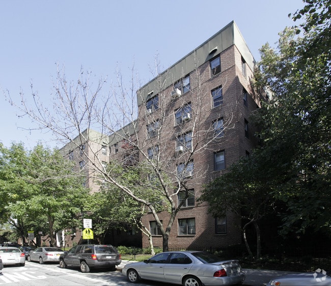 3415 74th St, Jackson Heights, NY 11372 Apartments Jackson Heights