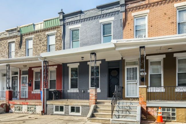 Photo - 50 N Salford St Townhome