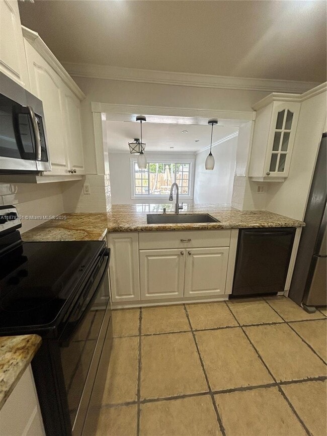 Foto del edificio - 1320 SW 102nd Ct