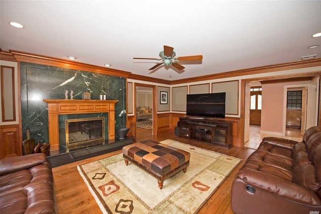Building Photo - 68 Woodland Dr