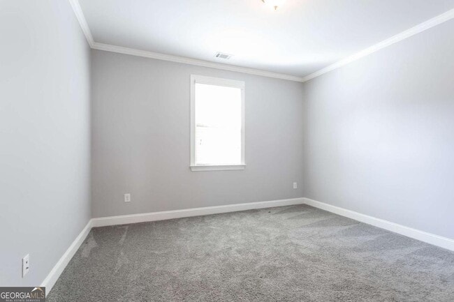 Building Photo - 330 La Perla Dr