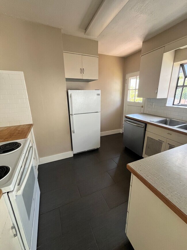 Foto del edificio - 1212-1214 N 8th St