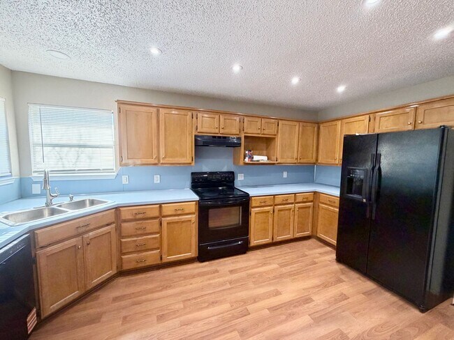 Foto del edificio - 3 Bedroom 2 Bath in Midway ISD