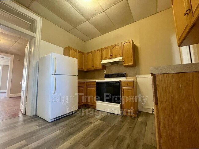 Foto del edificio - 222 Summit Ave
