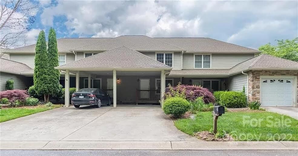 28 Douglas Fir Ave, Arden, NC 28704 Townhome Rentals in Arden NC