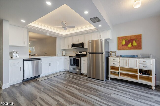 Foto del edificio - 600 Misty Pines Cir