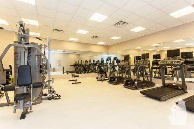 Foto del edificio - 5016 N Sheridan Rd