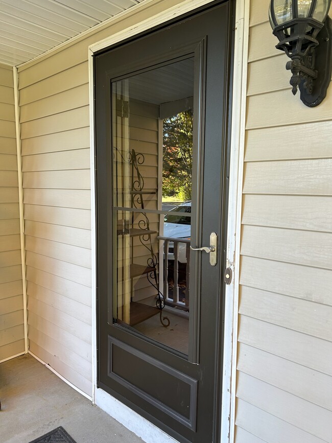 Front Door - 50 Gloucester St