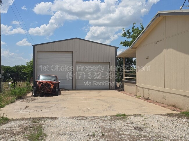 Foto del edificio - 197 Private Rd 4652