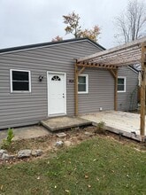 Building Photo - 1228 Indian Ridge Rd