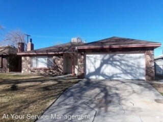 Primary Photo - 44131 Fig Ave