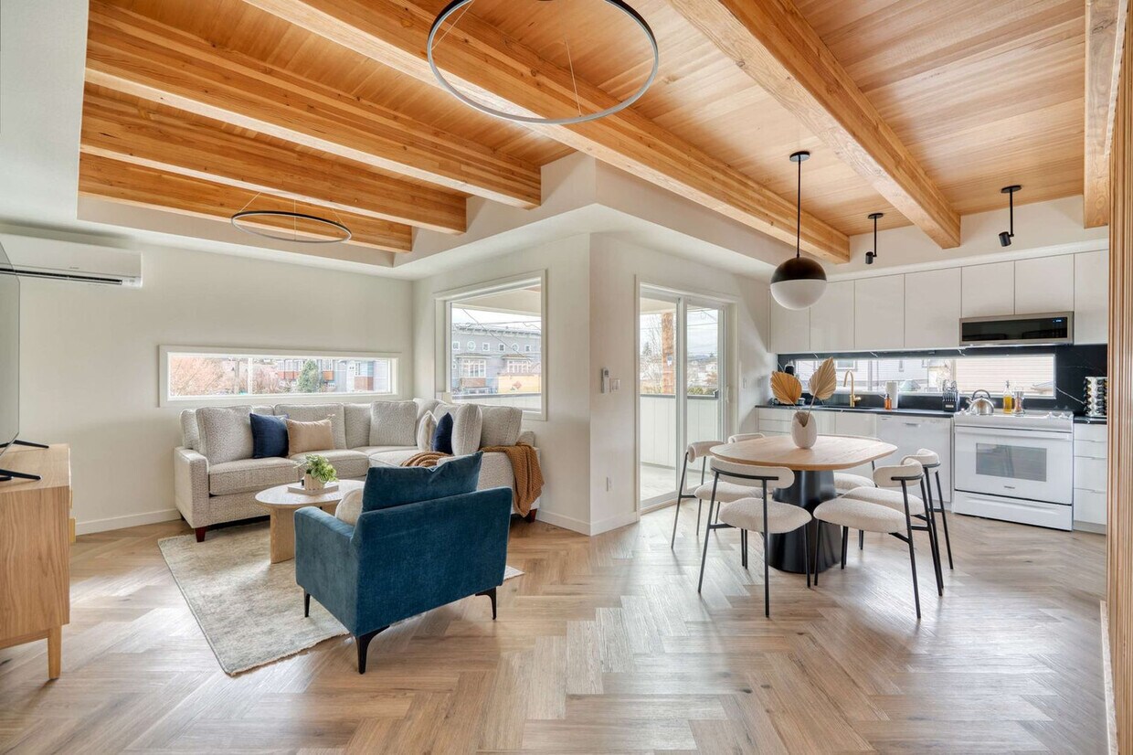 Foto principal - 5016 NE 26th Ave