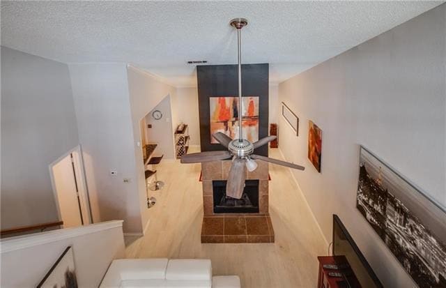 Living area - 2800 Keller Springs Rd
