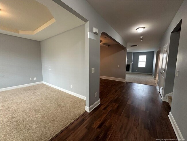 Foto del edificio - 2149 Heathcote Dr