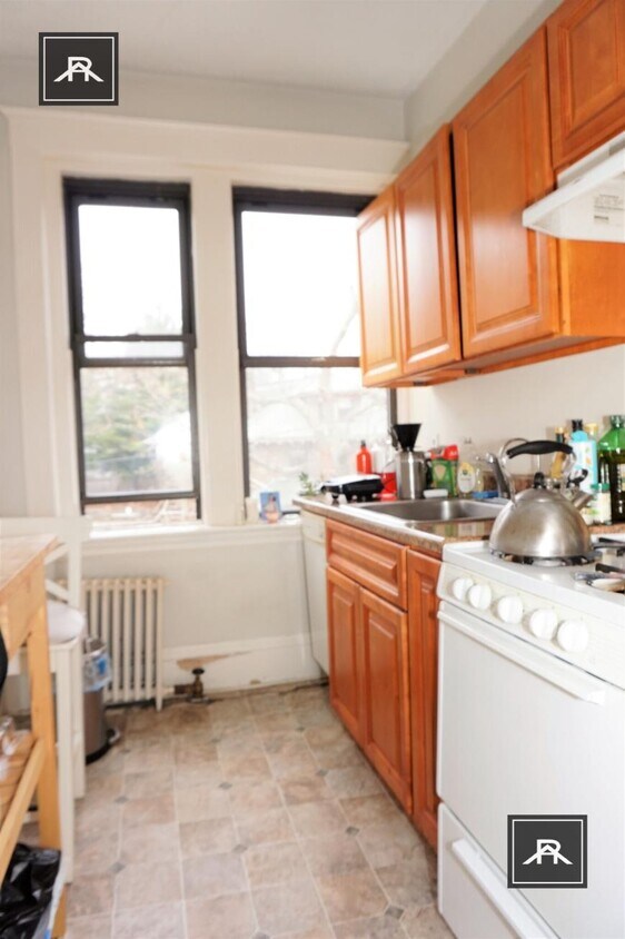 Foto principal - 1 bedroom in Brighton MA 02135