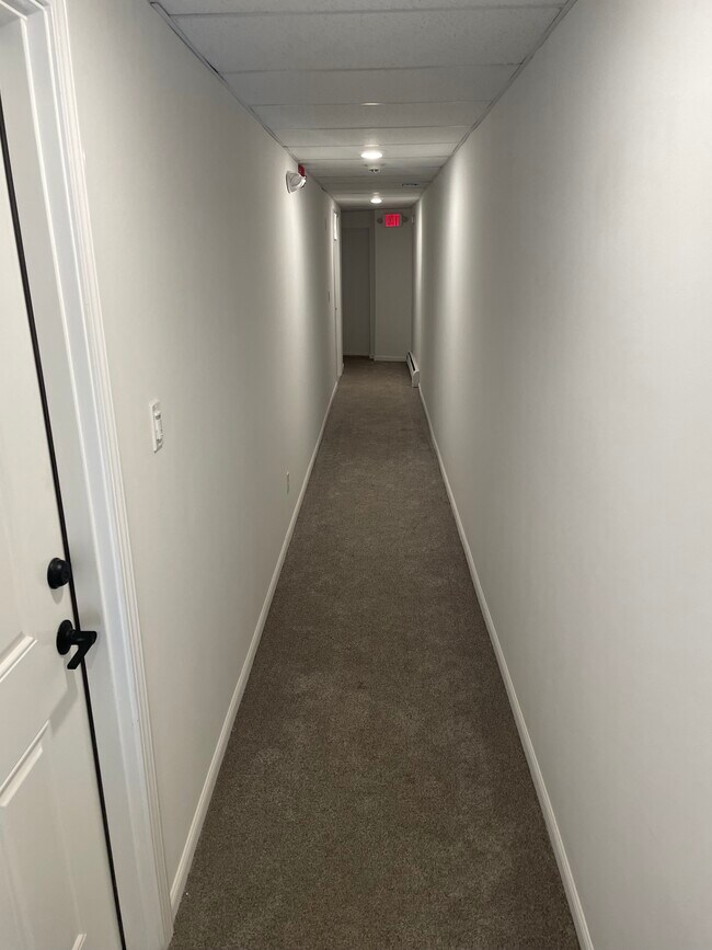 1560 Post Rd Unit 2, Fairfield, CT 06824 Apartments in Fairfield, CT