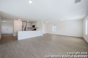 Building Photo - 10802 Soupe Cove