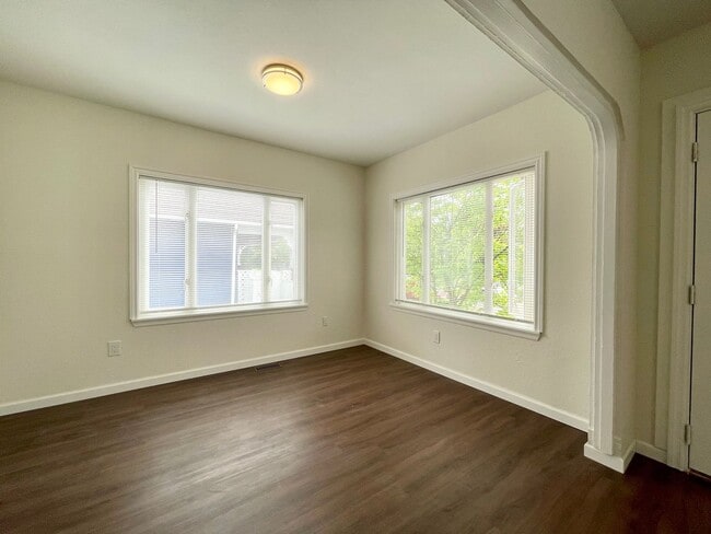 Foto del edificio - Great Home For Rent