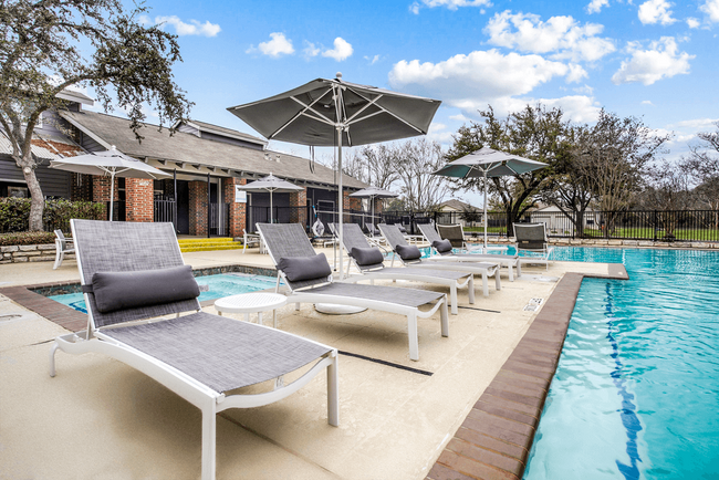 Building Photo - Landmark at Prescott Woods Apartment Homes