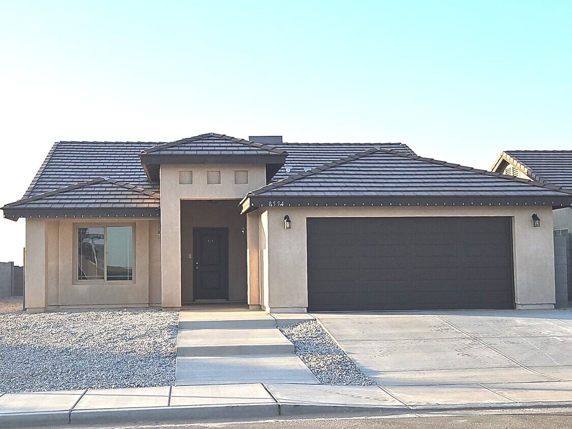 Primary Photo - 3 bedroom/2 bath home for Rent