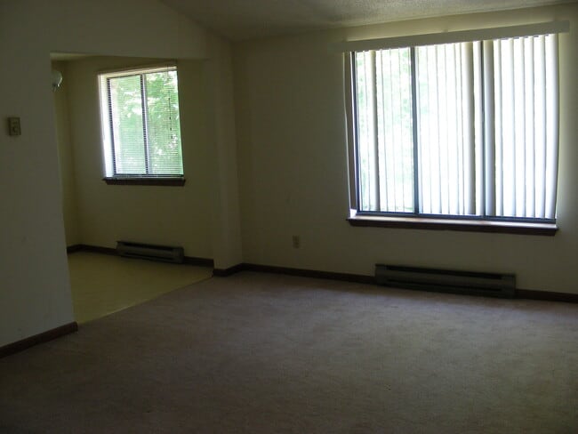 sala de estar - 55 Lemon Tree Ct