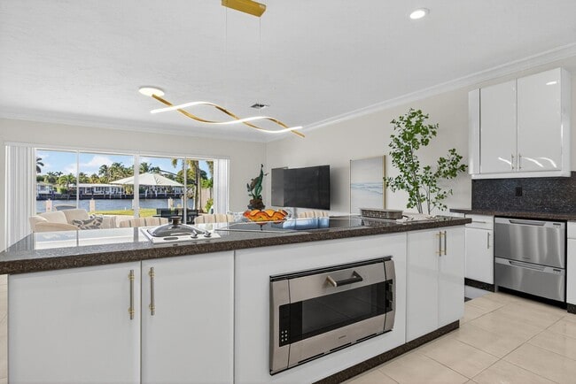 Foto del edificio - 513 S Riverside Dr