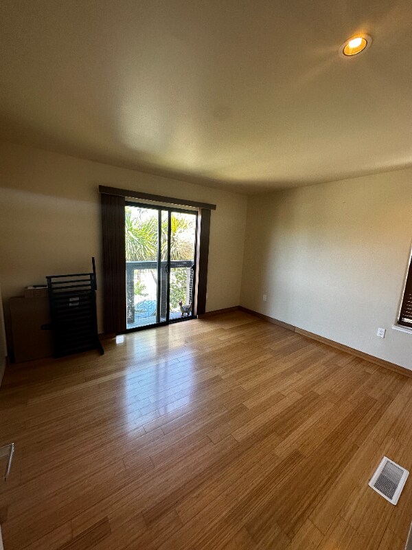 Foto del edificio - 1027 62nd St