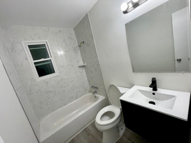 Bathroom 1 - 4114 E Eager St