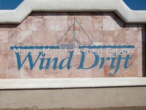 Building Photo - 1362 E Cullumber St