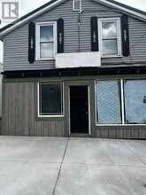 Building Photo - 113 Trafalgar Rd
