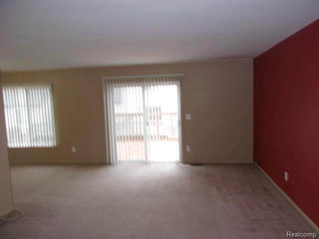 Foto del edificio - 38006 Mitchell St