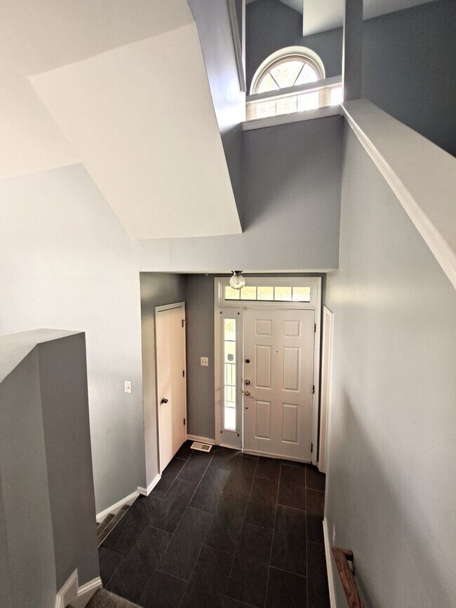 Foto del edificio - 11731 Brookeville Landing Ct