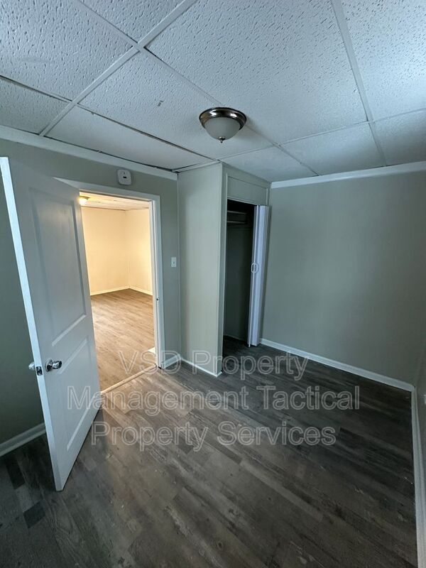 Foto del edificio - 2180 W 83rd St