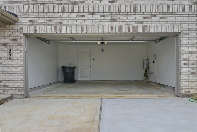 Foto del edificio - 14978 Ascot Bend Cir
