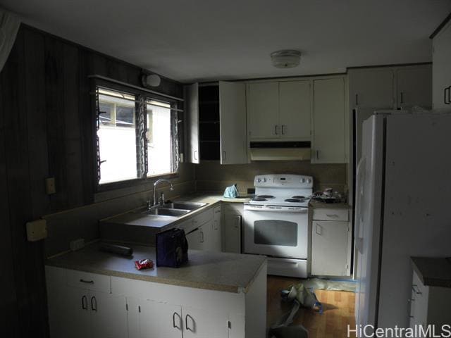 Building Photo - 2719 Kamanaiki St