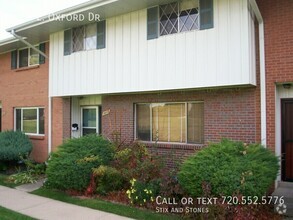Building Photo - 9051 E Oxford Dr
