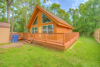Building Photo - 144 Little John Dr
