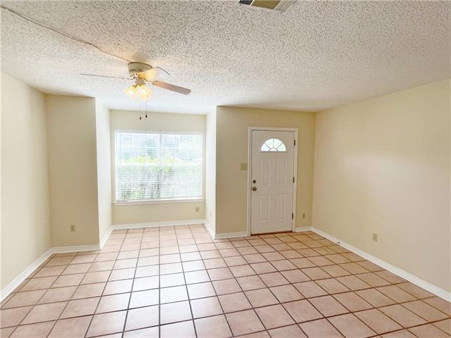 Building Photo - 813 Asheville Dr