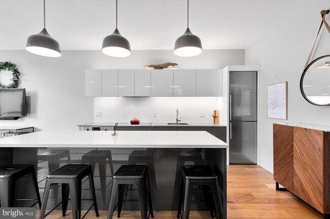 Foto del edificio - 57 N St NW