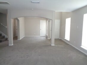 Building Photo - 9503 Wyatt Oak Lane
