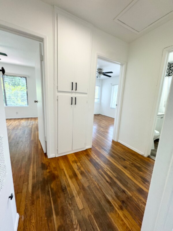 Building Photo - 2743 S Orange Dr