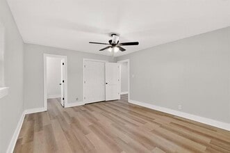 Building Photo - 5313 Libbey Ave