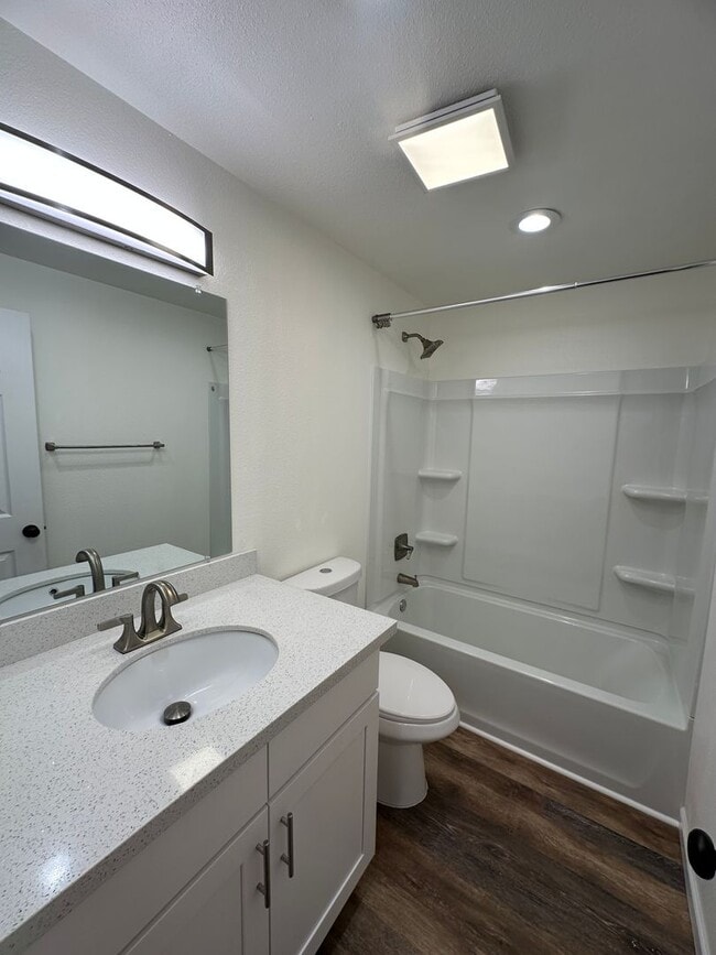 Foto del edificio - 9021 128th St E