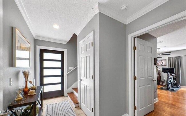 Foto del edificio - 400 14th Ave N