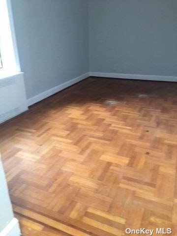 Foto del edificio - 33-38-38 Parsons Blvd